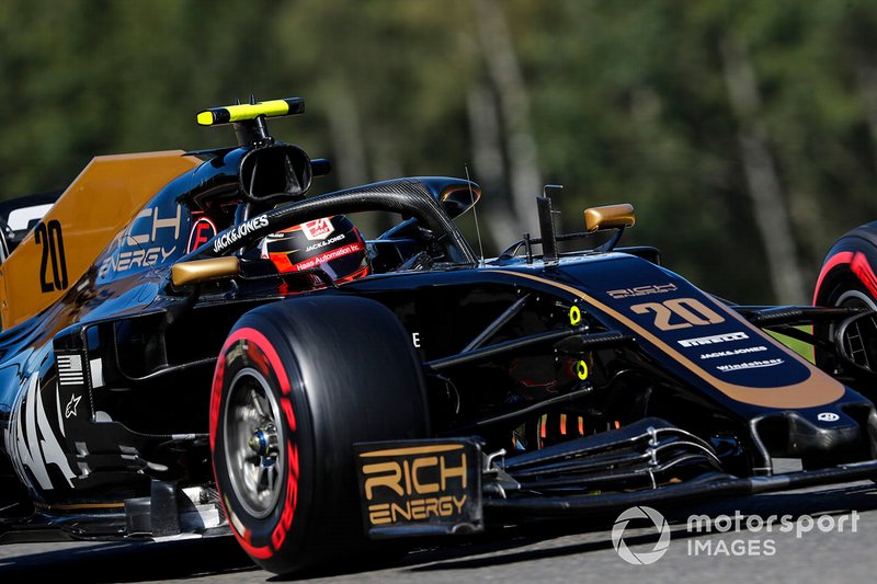 8. Kevin Magnussen: 1'45.086