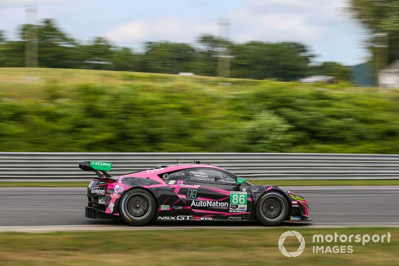 #86 Meyer Shank Racing w/ Curb-Agajanian Acura NSX GT3, GTD: Mario Farnbacher, Trent Hindman