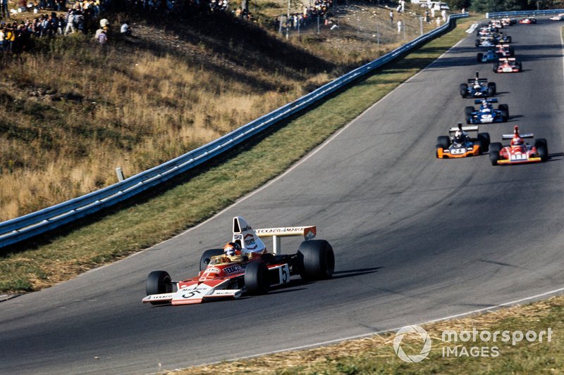 1974: 15 carreras – Campeón: Emerson Fittipaldi