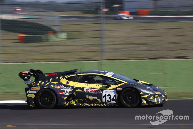 #134 Lamborghini Huracan SuperTrofeo GT , Iron Lynx: Paolino-Demarchi-Littman