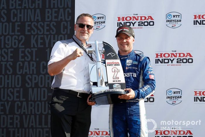 Ted Klaus, presidente de la HPD, Félix Rosenqvist, Chip Ganassi Racing Honda, podio