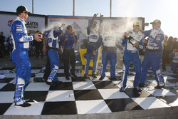 Race winner Jimmie Johnson, Hendrick Motorsports Chevrolet celebrates