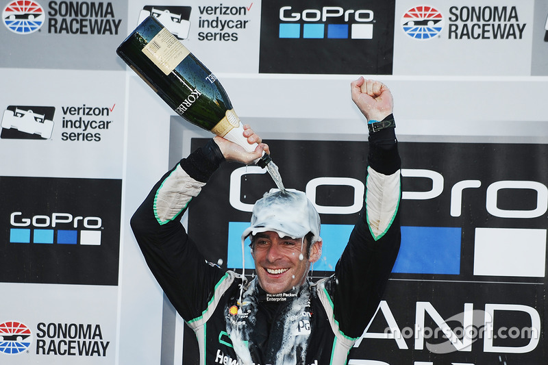 Race winner and 2016 champion Simon Pagenaud, Team Penske Chevrolet