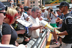 Lewis Hamilton, Mercedes AMG F1 with fans