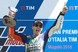 Race winner Jorge Lorenzo, Yamaha Factory Racing