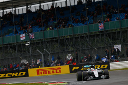 Lewis Hamilton, Mercedes AMG F1 W07 Hybrid