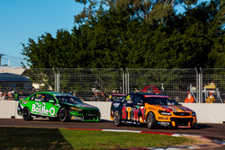 Will Davison, Tekno Autosports, Holden; Mark Winterbottom, Prodrive Racing Australia, Ford