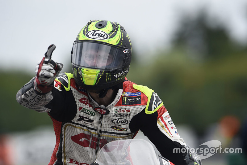 <img class="ms-flag-img ms-flag-img_s2" title="United Kingdom" src="https://cdn-1.motorsport.com/static/img/cf/gb-3.svg" alt="United Kingdom" width="32" /> Cal Crutchlow : 3 vitórias