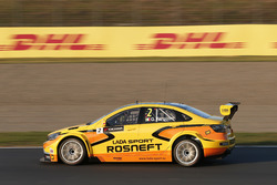 Gabriele Tarquini, LADA Sport Rosneft, Lada Vesta