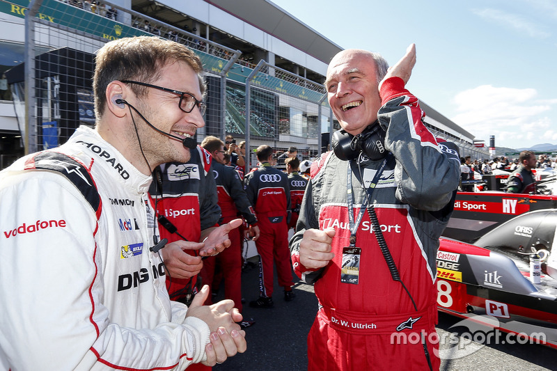 Andreas Seidl, jefe de equipo de Porsche Team y el Dr. Wolfgang Ullrich