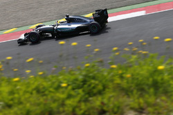 Lewis Hamilton, Mercedes AMG F1 W07 Hybrid