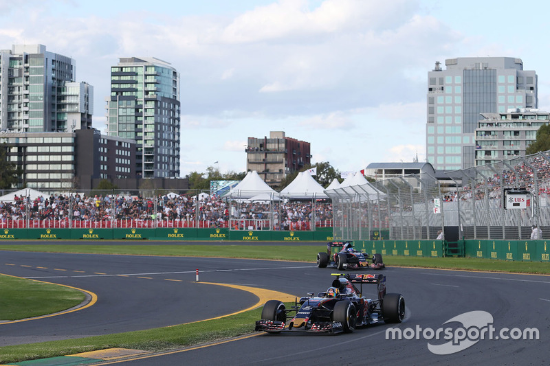 Carlos Sainz Jr., Scuderia Toro Rosso STR11