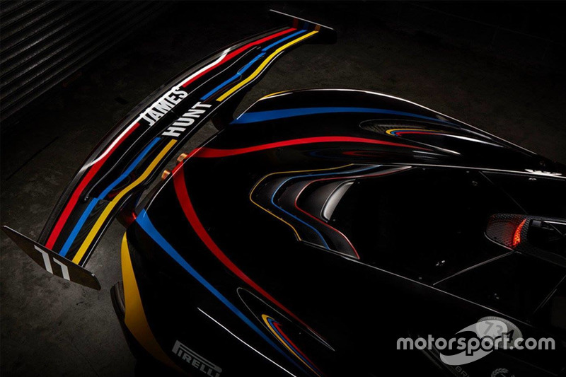 McLaren P1 GTR in James-Hunt-Lackierung