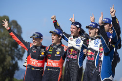 Thierry Neuville, Nicolas Gilsoul, Hyundai i20 WRC, Hyundai Motorsport; Sébastien Ogier, Julien Ingr