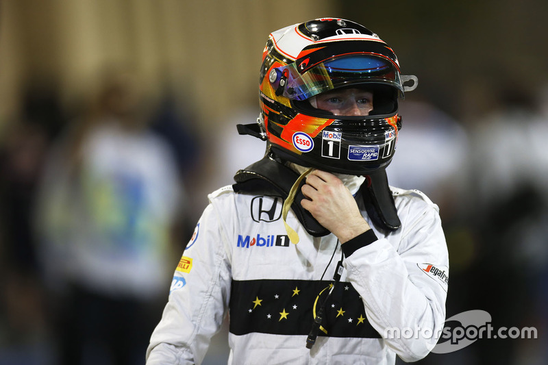 2016 год. Стоффель Вандорн, 1 гонка в McLaren