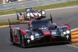 #8 Audi Sport Team Joest Audi R18 e-tron quattro: Lucas di Grassi, Loic Duval, Oliver Jarvis