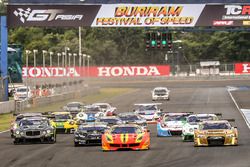 Start: #37 BBT Ferrari 488 GT3: Davide Rizzo, Anthony Liu leads