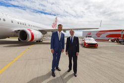 V8 Supercars CEO James Warburton with Virgin Australia Group CEO John Borghetti