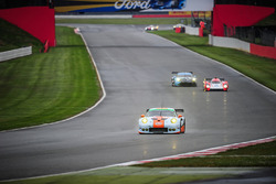 #86 Gulf Racing Porsche 911 RSR: Michael Wainwright, Adam Carroll, Ben Barker