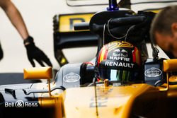 Carlos Sainz Jr., Renault Sport F1 Team RS17