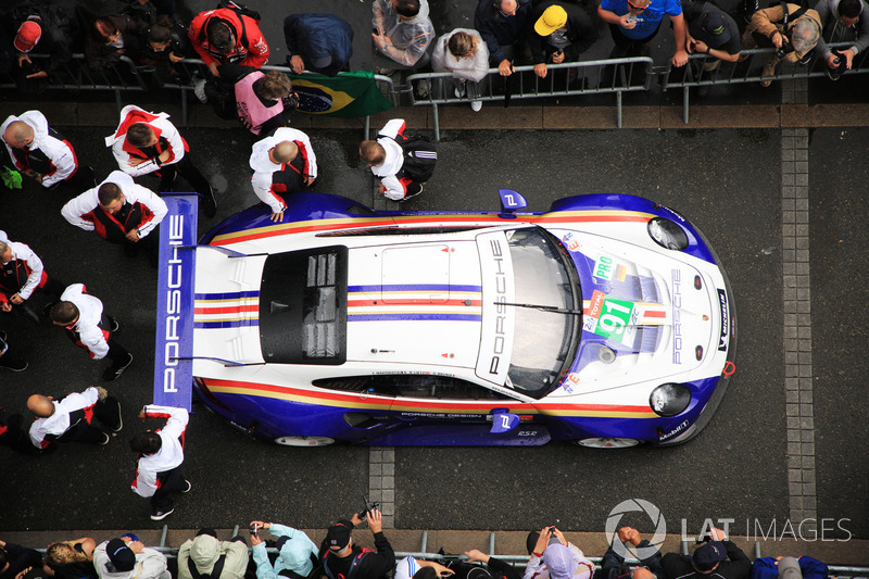 #91 Porsche GT Team Porsche 911 RSR