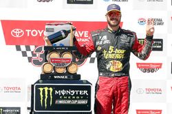 Martin Truex Jr., Furniture Row Racing, Toyota Camry 5-hour ENERGY/Bass Pro Shops celebrates in victory lane