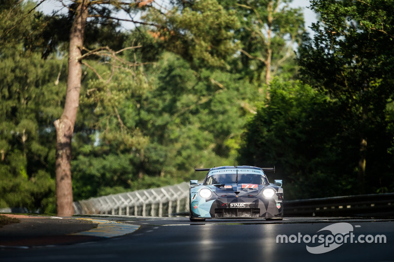#77 Proton Competition Porsche 911 RSR: Christian Ried, Julien Andlauer, Matt Campbell