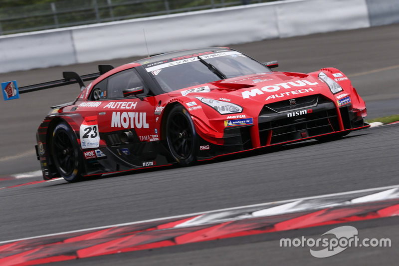 #23 MOTUL AUTECH GT-R