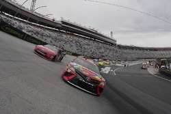Kyle Busch, Joe Gibbs Racing, Toyota Camry Skittles