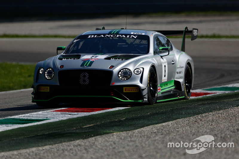 #8 Bentley Team M-Sport Bentley Continental GT3: Andy Soucek, Maxime Soulet, Vincent Abril