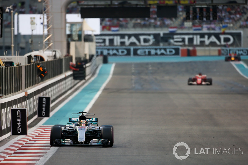 Lewis Hamilton, Mercedes F1 W08, leads Sebastian Vettel, Ferrari SF70H