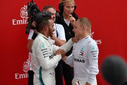 Race Winner Lewis Hamilton, Mercedes-AMG F1 and Valtteri Bottas, Mercedes-AMG F1