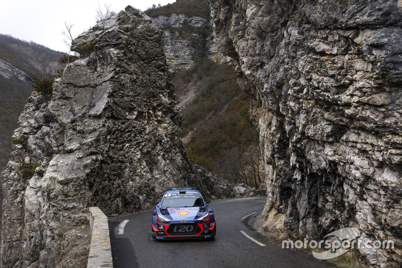 Thierry Neuville, Nicolas Gilsoul, Hyundai i20 WRC, Hyundai Motorsport