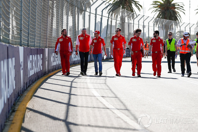 Track walk with Sebastian Vettel, Ferrari and Maurizio Arrivabene, Team Principal, Ferrari 