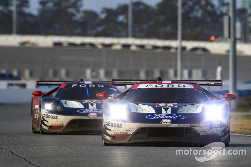 #66 Chip Ganassi Racing Ford GT, GTLM: Dirk Müller, Joey Hand, Sébastien Bourdais, #67 Chip Ganassi Racing Ford GT, GTLM: Ryan Briscoe, Richard Westbrook, Scott Dixon