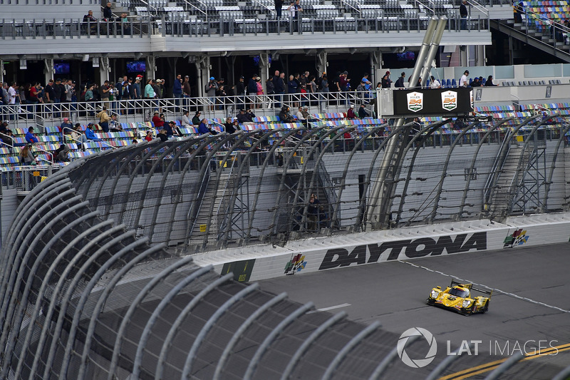 #85 JDC/Miller Motorsports ORECA 07, P: Simon Trummer, Robert Alon, Austin Cindric, Devlin DeFrancesco