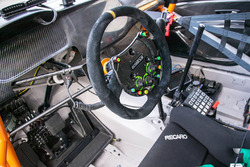 Prodrive GCK Renault Megane RS cokpit detail