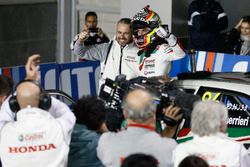 Racewinnaar Esteban Guerrieri, Honda Racing Team JAS, Honda Civic WTCC met Tiago Monteiro, Honda Rac