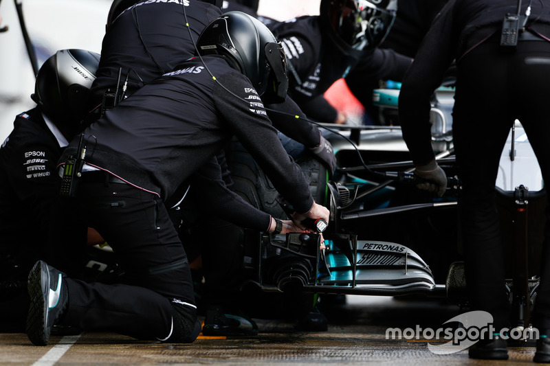 Pit stop, Valtteri Bottas, Mercedes AMG F1 W09