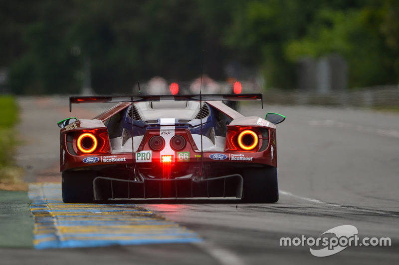 #66 Ford Chip Ganassi Racing Ford GT: Stefan Mücke, Olivier Pla, Billy Johnson