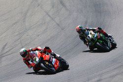 Chaz Davies, Aruba.it Racing-Ducati SBK Team, Jonathan Rea, Kawasaki Racing