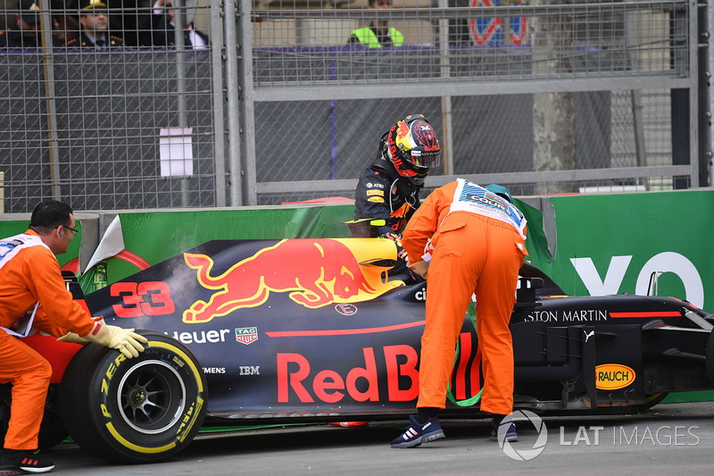 Авария: Макс Ферстаппен, Red Bull Racing RB14