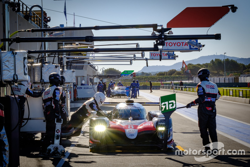 #8 Toyota Gazoo Racing Toyota TS050: Sébastien Buemi, Mike Conway