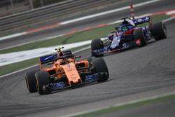 Stoffel Vandoorne, McLaren MCL33