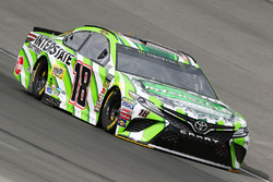Kyle Busch, Joe Gibbs Racing, Toyota Camry Interstate Batteries