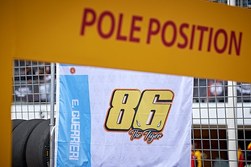 Bandera de Esteban Guerrieri, ALL-INKL.COM Münnich Motorsport Honda Civic Type R TCR
