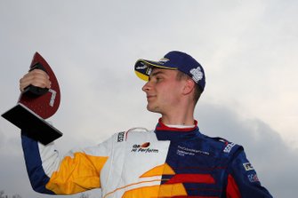 Il vincitore della gara Diego Bertonelli, Dinamic Motorsport