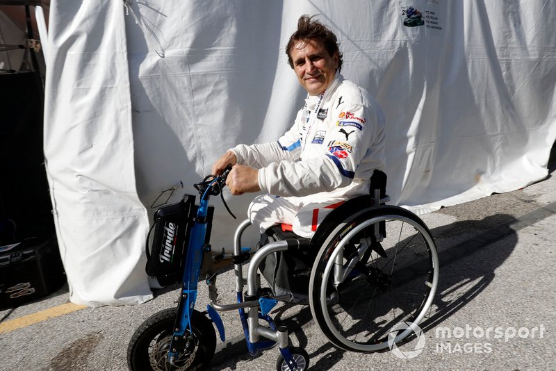 #24 BMW Team RLL BMW M8 GTE, GTLM: Alex Zanardi