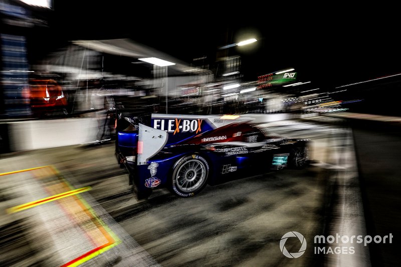 Пит-стоп: Джон Беннет, Колин Браун, Ромен Дюма, Лоик Дюваль, CORE Autosport, Nissan Onroak DPi (№54)