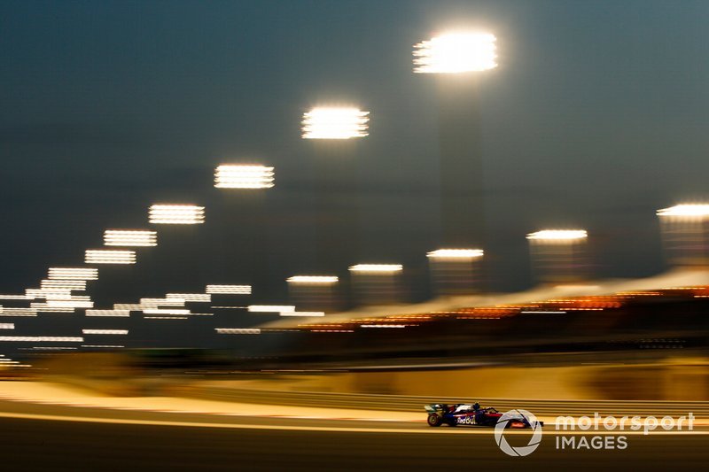 Алекс Албон, Toro Rosso STR14